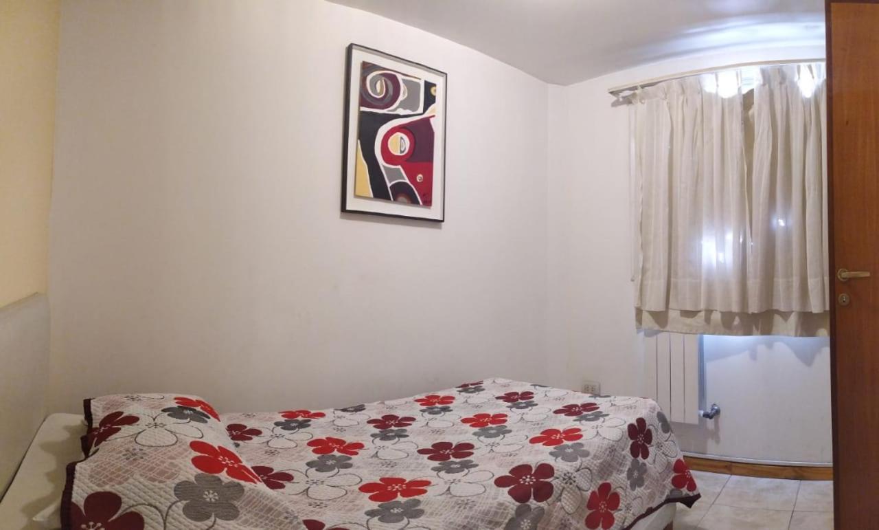 ניוקואן Hotel Crystal מראה חיצוני תמונה